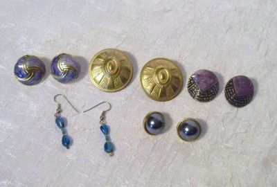 LOT 5 PAIR ESTATE FIND PIERCED EARRINGS 093  