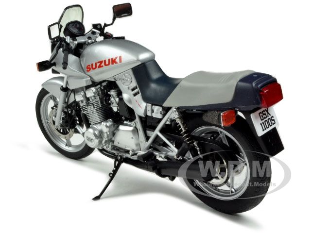   of suzuki gsx 1100s katana silver by autoart item number 12151 has