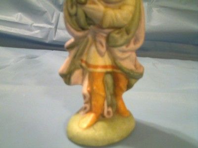 VINTAGE NATIVITY WISE MAN FIGURINE MADE IN CHINA  