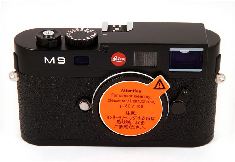 New* Leica M9 18 MP RF Digital + Summilux M 35mm f/1.4 Asph II 16633 