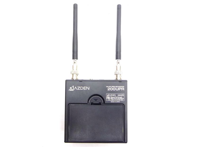 AZDEN 200UPR DISCRETE 2CH PORTABLE WIRELESS UHF RECEIVER W/ 2X 10BT 