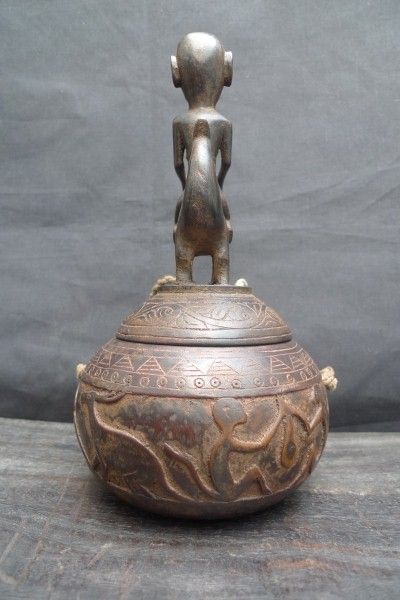 Batak Simalungun AUTHENTIC OLD ARTIFACT Medicine Chamber Box Bottle 