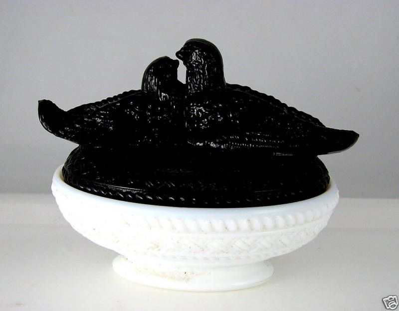 Westmoreland Glass Love Birds on Nest Milk & Black Gls  