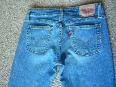 Gently Used~ Junior Girls~ LEVI Jeans~Size 3 Short~L@@k  