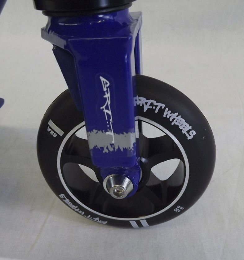 New Grit Fluxx Freestyle Scooter MGP Madd District Razor Phoenix Blue 