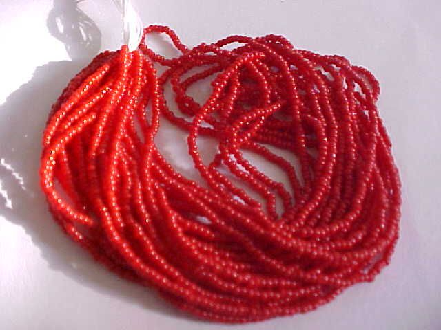 VTG 1 HANK DEEP RICH RED SEED BEAD CHARLOTTE CUT A+  