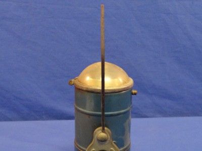 Vintage EcoLite Lantern Economy Electric Lantern Co D61  