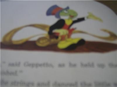 Vintage 1966 Walt Disneys Story of Pinocchio 33 1/2 Recond and Book 