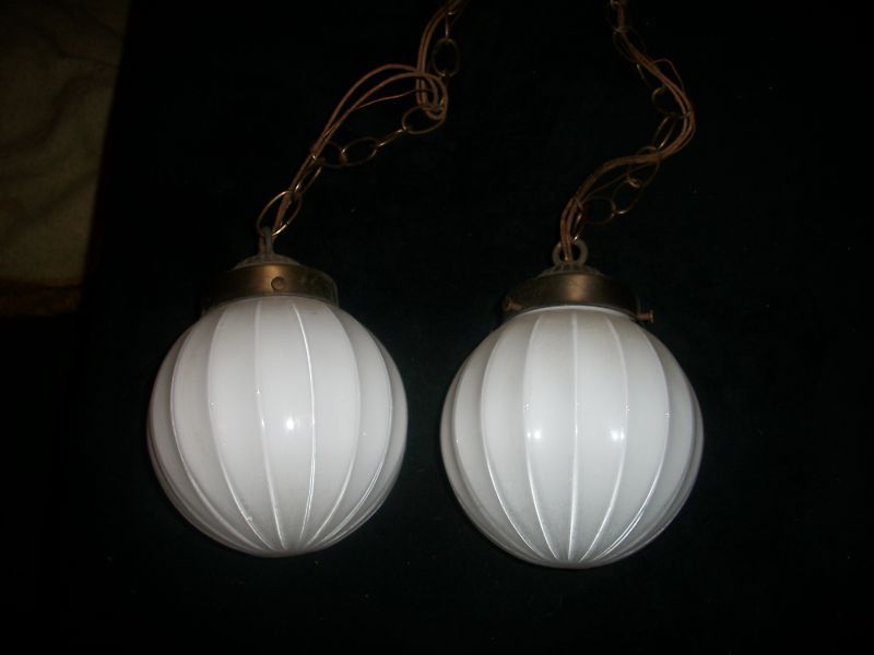 VINTAGE HANGING LIGHTS PRESSED GLASS WHITE GLOBES CHAIN  