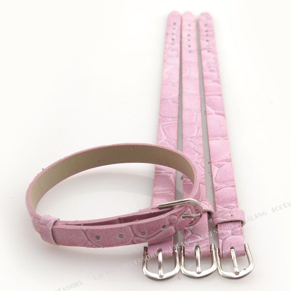   leather mainly color pink as the photo approx size whole length 22