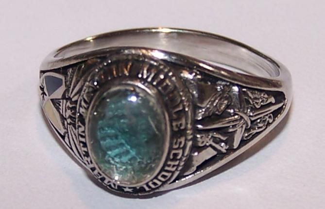 Martin Meylin Middle School Class Ring Keystone VAL Ladies  