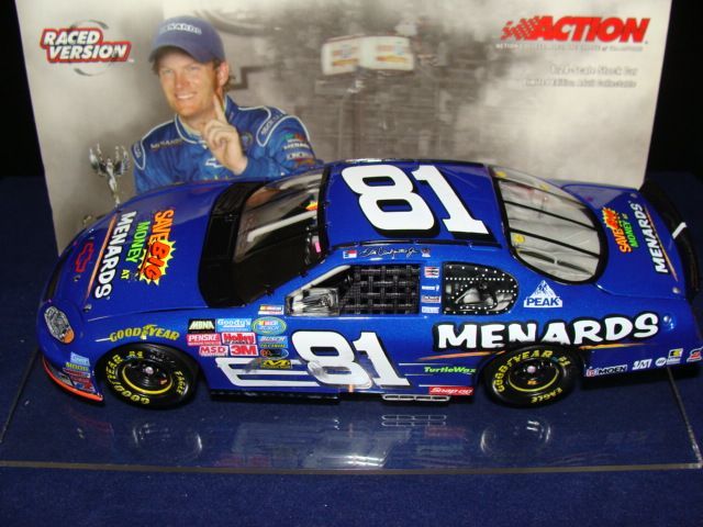 81 DALE EARNHARDT JR 2004 MENARDS BRISTOL RACED WIN  