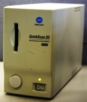 Konica QS 2800 QuickScan 35 Plus 35mm Film Scanner  