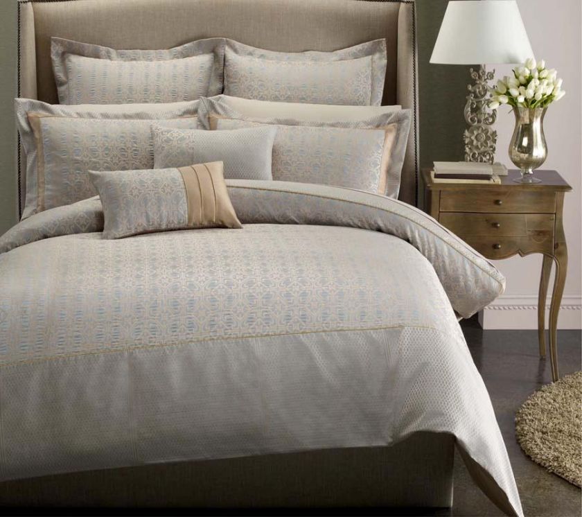 Melissa Royal Hotel Collection Bedding Set