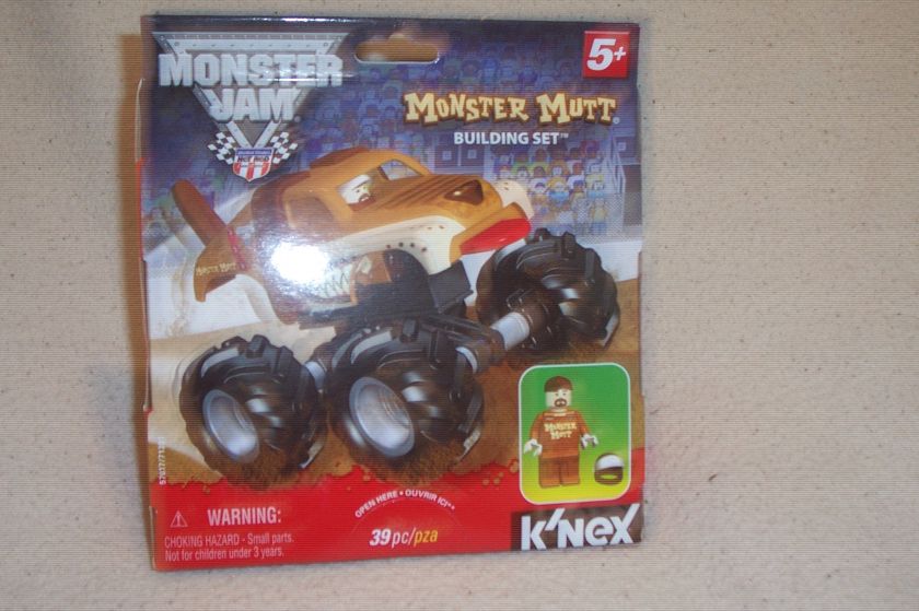 MONSTER JAM MONSTER MUTT® BUILDING SET  