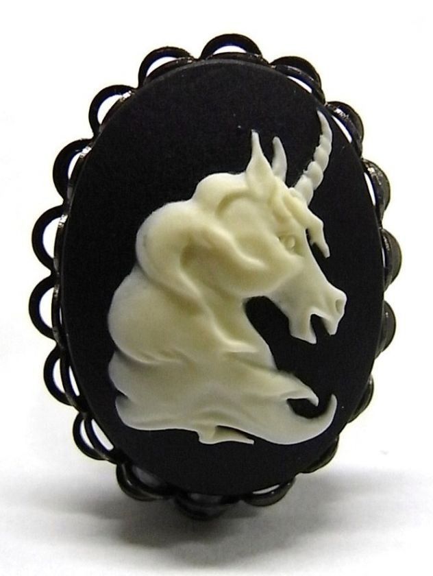 Vintage Style Unicorn Cameo Finger Ring  