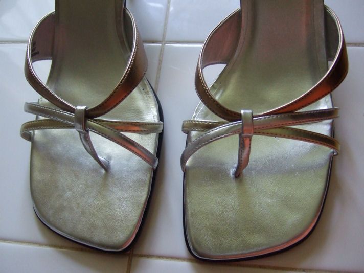 Chilis Metallic Strappy Slides Heels Size 9.5 New+Box  