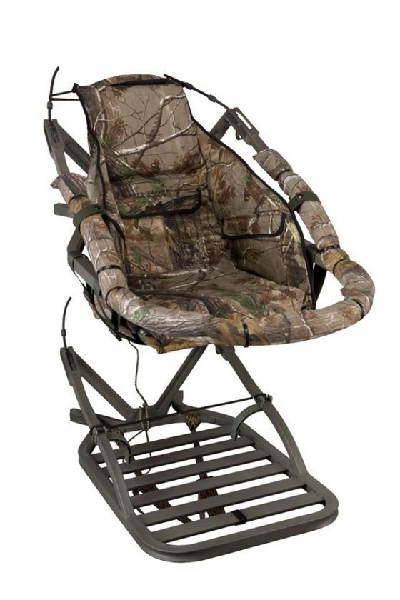 NEW Summit 180° Max SD 81090 Self Climbing Treestand   Bow & Rifle 