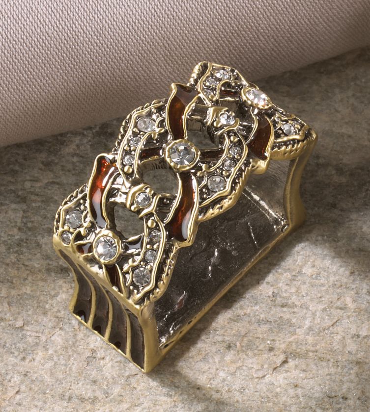 This Jeweled Band Design Napkin Ring is exquisitely crafted from metal 