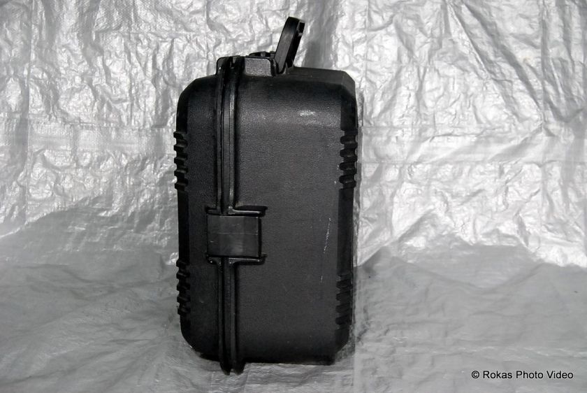 Doskocil Plastic hard camera case 20X15X9 large system  